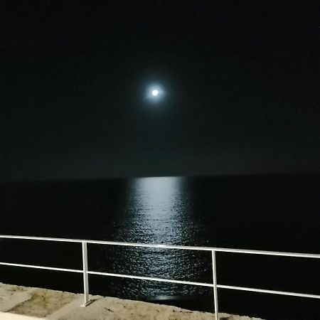 جيوفيناتسو B&B Vistazzurra - Casa Saldarelli المظهر الخارجي الصورة